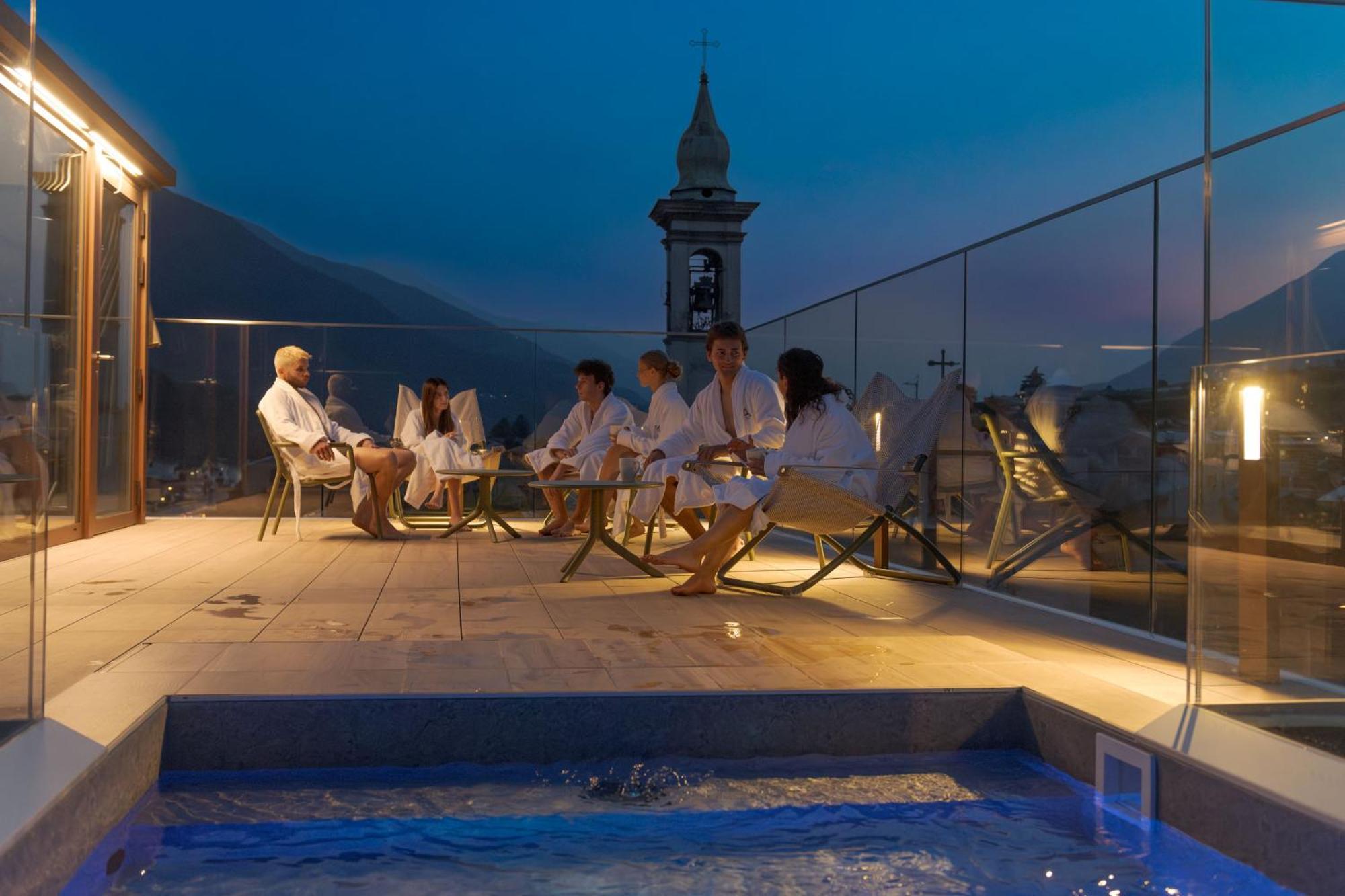 Wine Hotel San Carlo - Relais & Spa - Boutique Hotel Chiuro Εξωτερικό φωτογραφία