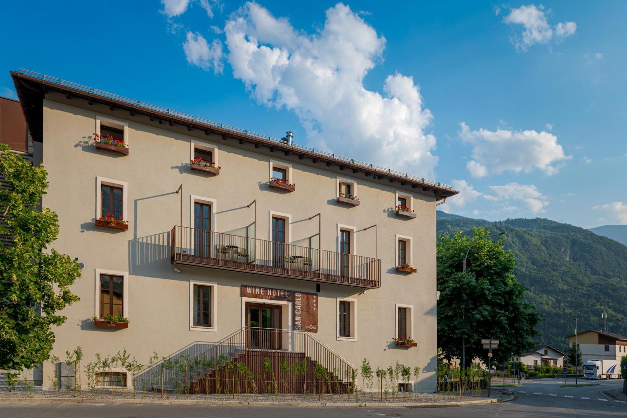 Wine Hotel San Carlo - Relais & Spa - Boutique Hotel Chiuro Εξωτερικό φωτογραφία