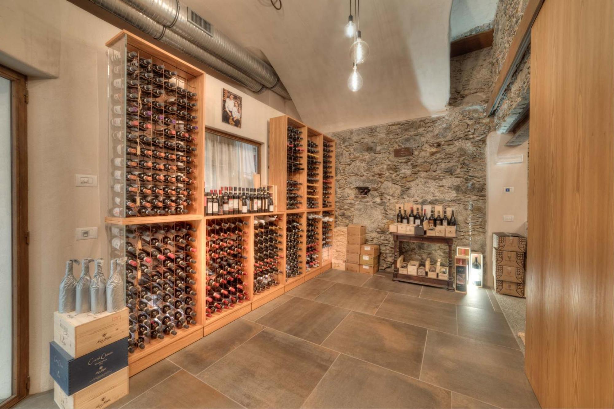 Wine Hotel San Carlo - Relais & Spa - Boutique Hotel Chiuro Εξωτερικό φωτογραφία