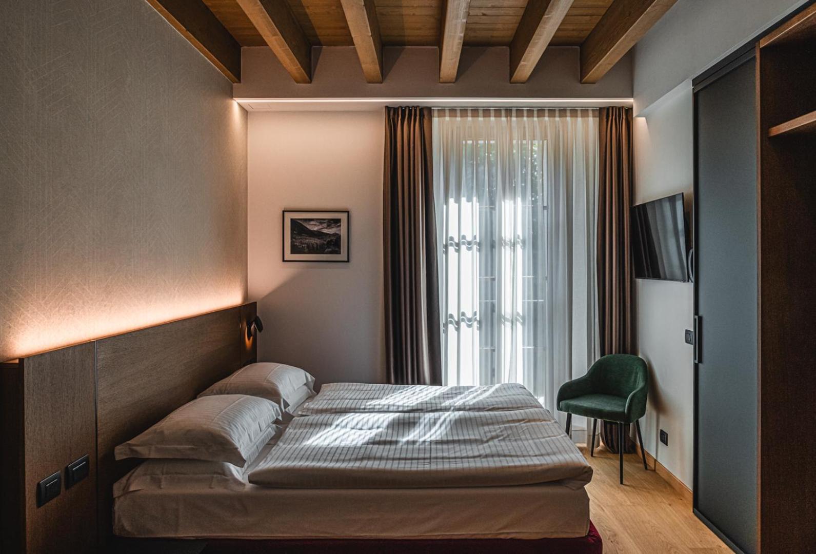 Wine Hotel San Carlo - Relais & Spa - Boutique Hotel Chiuro Εξωτερικό φωτογραφία