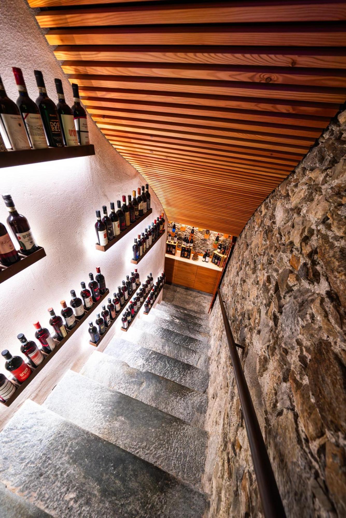 Wine Hotel San Carlo - Relais & Spa - Boutique Hotel Chiuro Εξωτερικό φωτογραφία