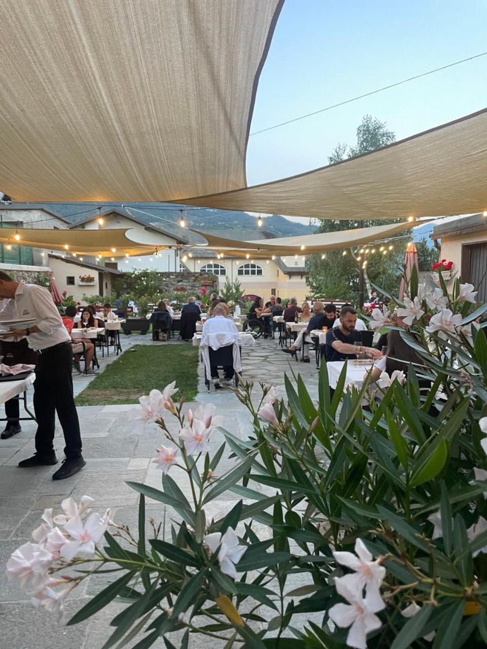 Wine Hotel San Carlo - Relais & Spa - Boutique Hotel Chiuro Εξωτερικό φωτογραφία